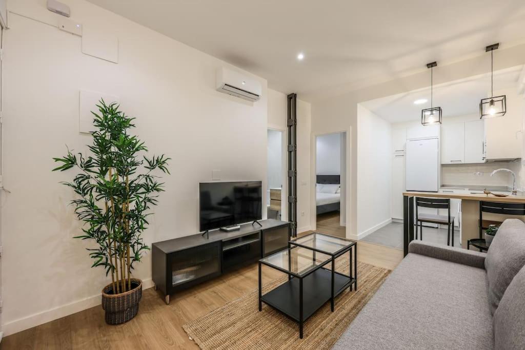 Myhousespain - Glamour Y Confort Cerca Del Retiro มาดริด ภายนอก รูปภาพ